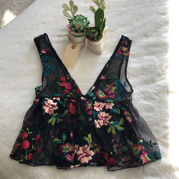 NWT Urban Outfitters Embroidered Black Tank - Picture 2 of 5